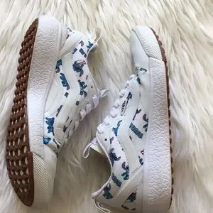 Vans Shoes Disney X Vans Customs Lilo Stitch True White